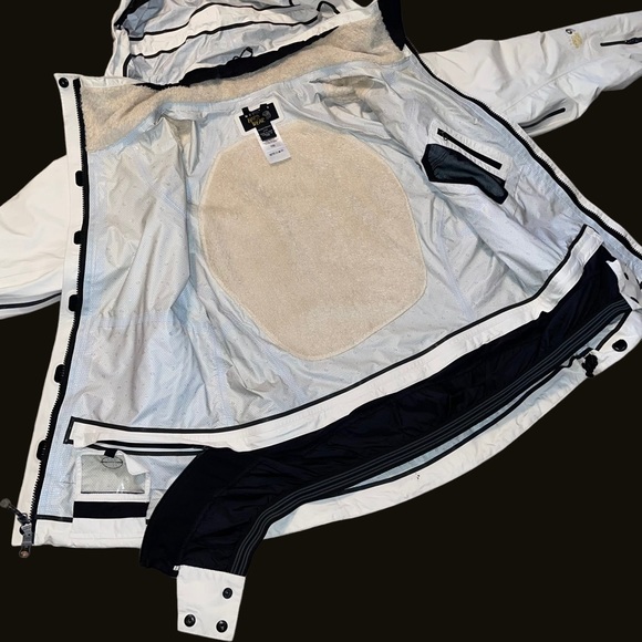 Mountain Hardwear Insulated Lined Ski Jacket sz M - Picture 9 of 9